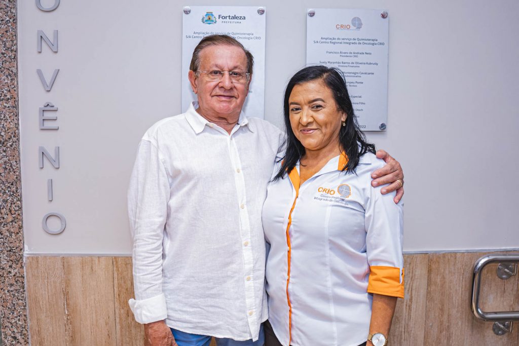 Francisco Alvaro E Thesca Gomes