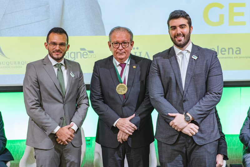 Casa da Indústria - Ricardo Cavalcante é homenageado na posse da Coordenação Executiva da AJE 2022