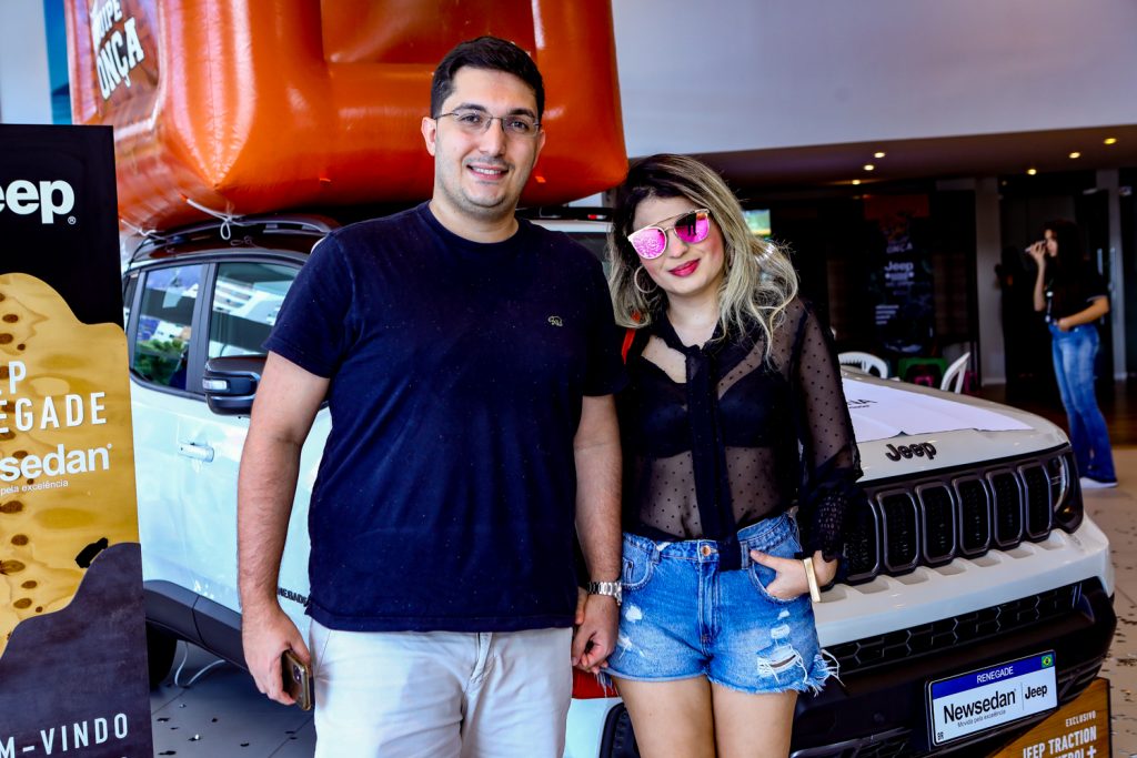 Gustavo Fagundes E Rafaele Maia