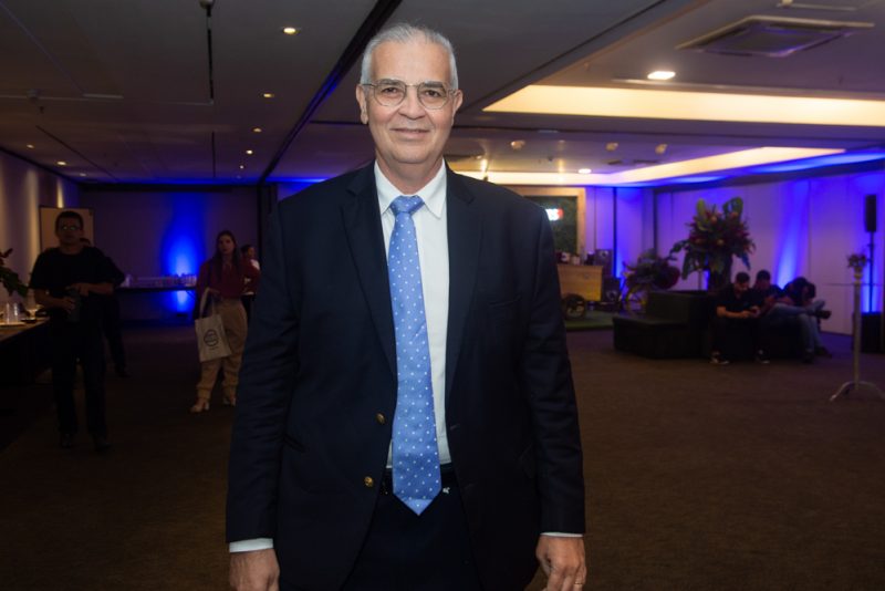 Reconhecimento - Pedro Lima, da 3 Corações, é agraciado com Prêmio Equilibrista 2022