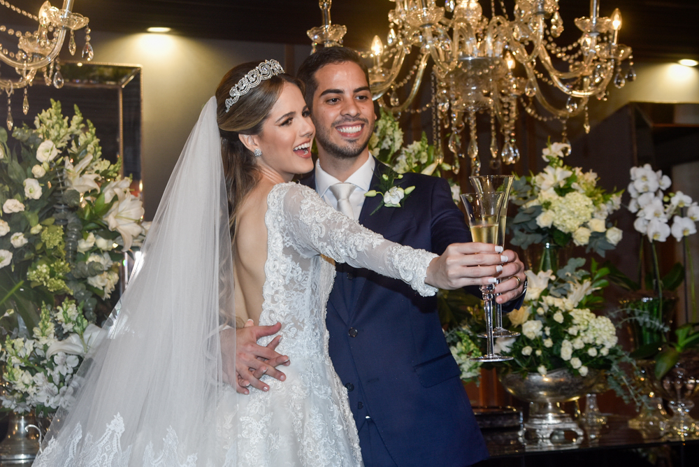 
				Julia Camelo e Filipe Andrade
				