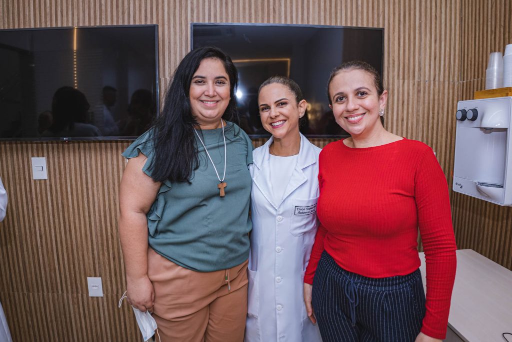 Lara Montenegro, Eloisa Damasceno E Cecilia Oliveira