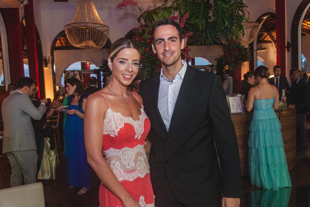 Larissa E Emilio Ary