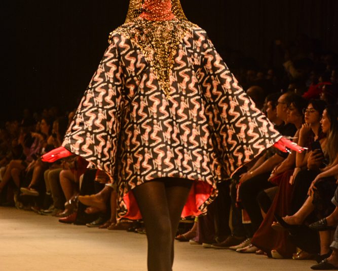 Moda Autoral - Sand Blue brilha na passarela do DFB Festival na segunda noite de desfiles na Praia de Iracema