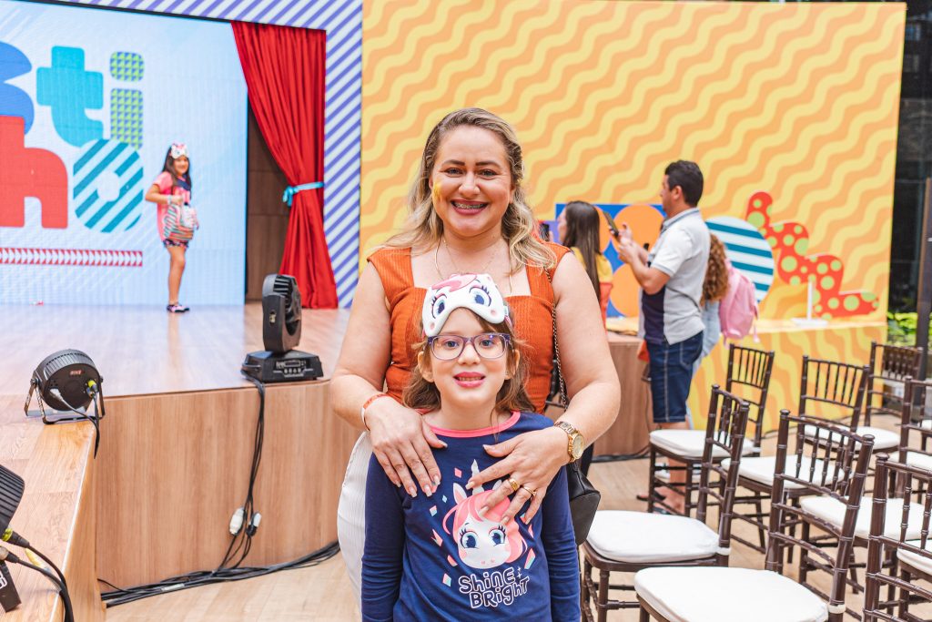 Luciana E Julia Rodrigo