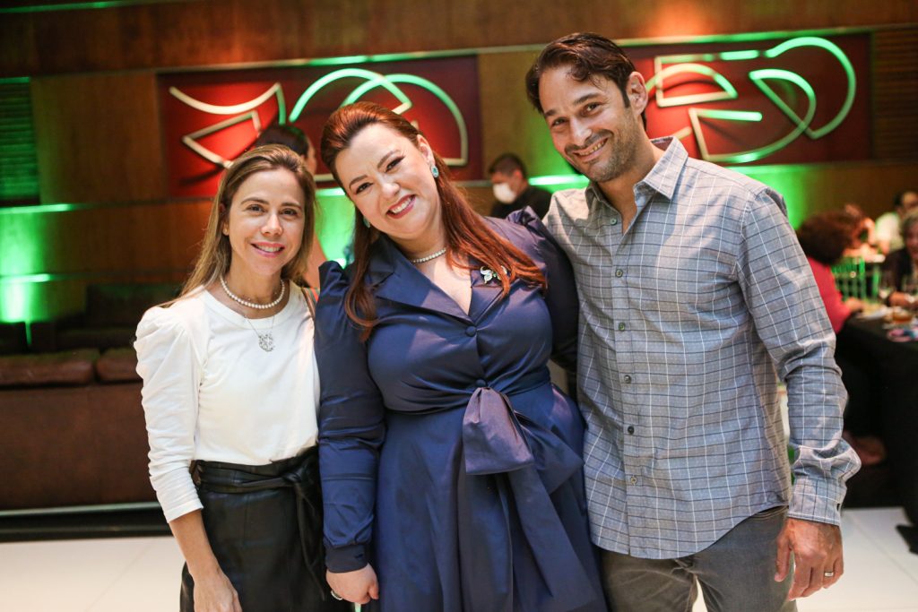 Mirela Queiroz, Aline Barroso E Claudio Queiroz