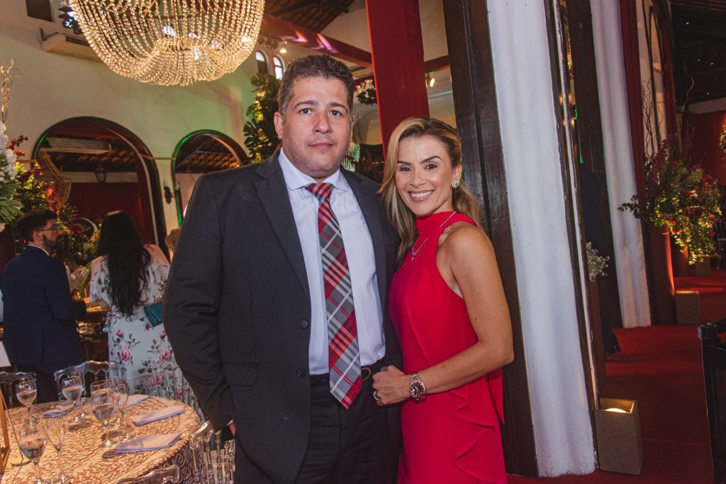 Mozart Gomes E Roberta Quaranta