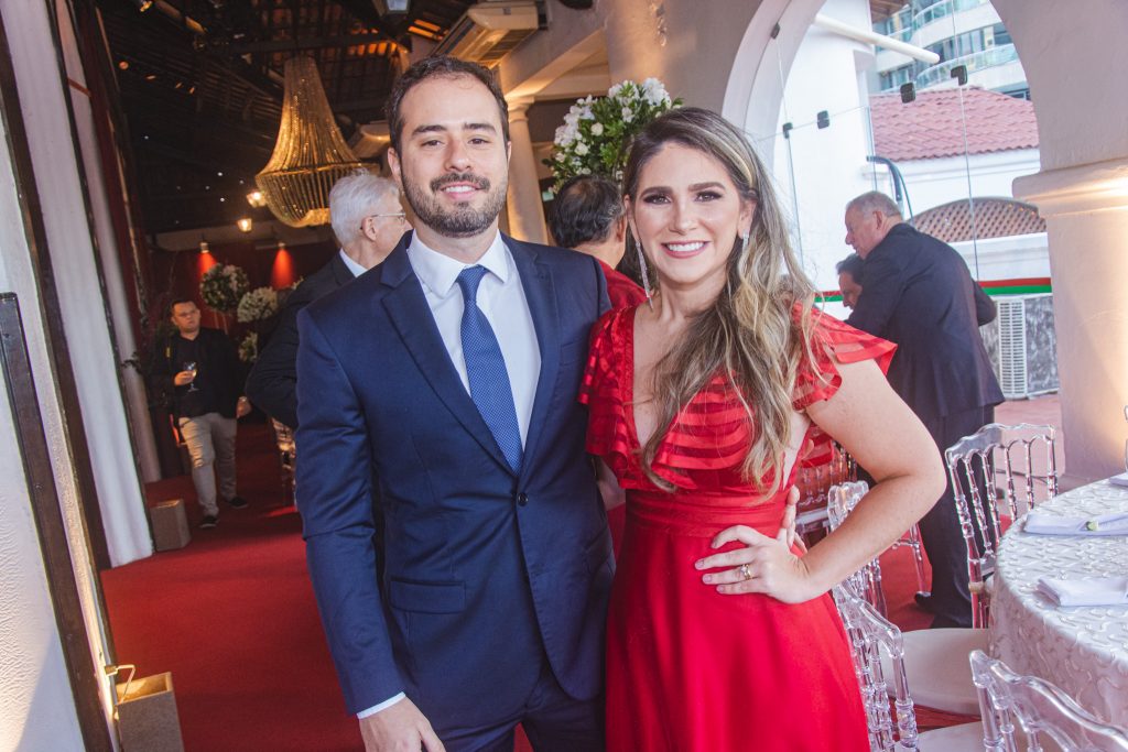 Osvaldo Studart E Nathalia Da Escossia