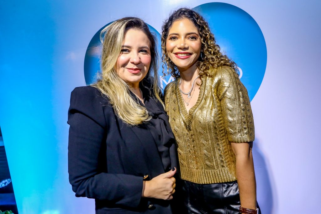 Paulinha Souza E Nagela Pinheiro