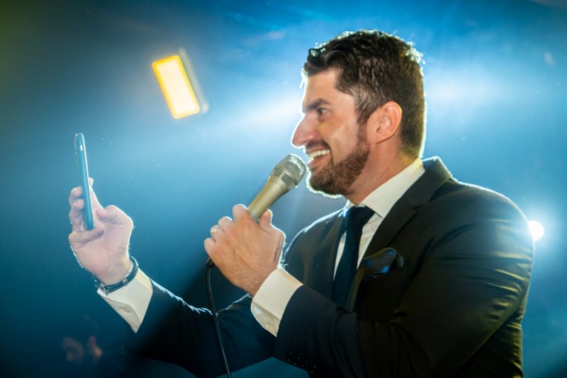 Chuva de Arroz - Bruna Massaglia e Pedro França trocam alianças no altar da Catedral