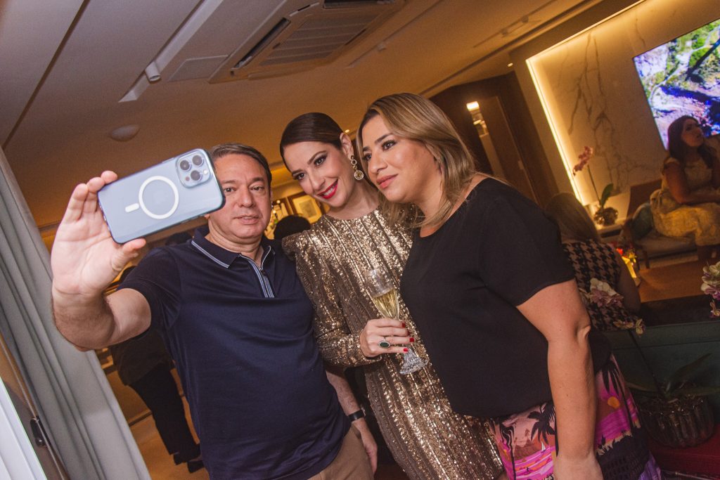 Paulo Vale, Silvinha De Castro E Manu Romcy (1)