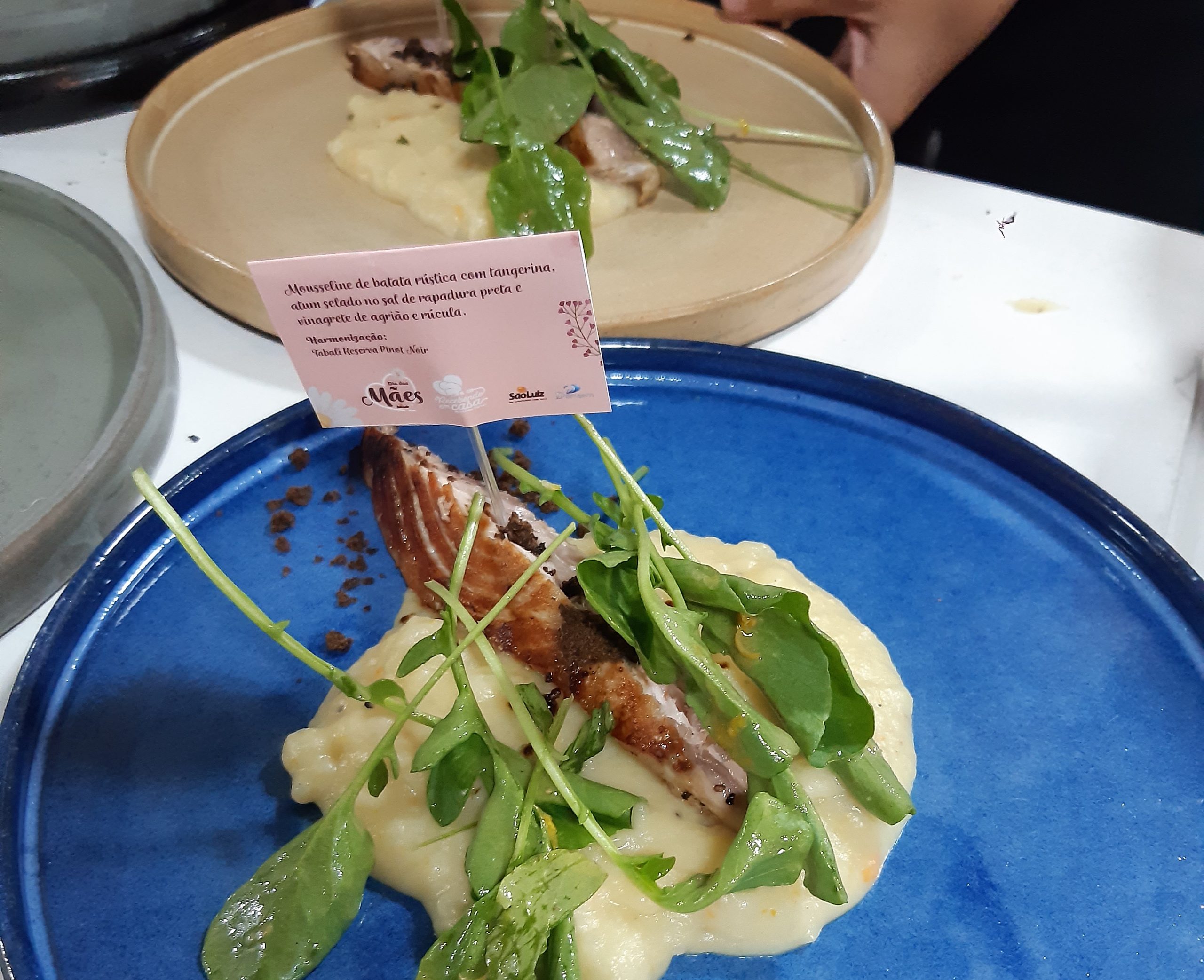 Mercadinhos São Luiz recebe mães e filhos em noite especial. Vem saber!