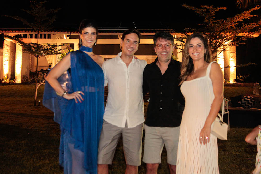 Rafaela Holanda, Yasser Hoanda E Amigos