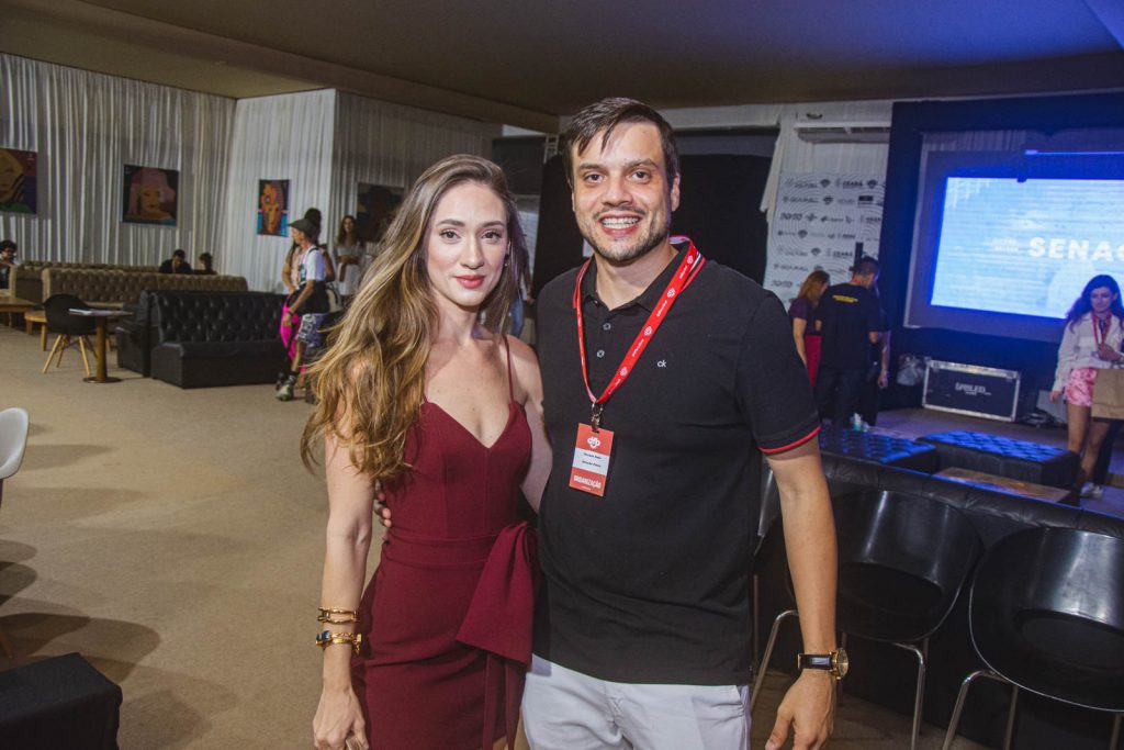 
				Rayssa e Novack Neto
				