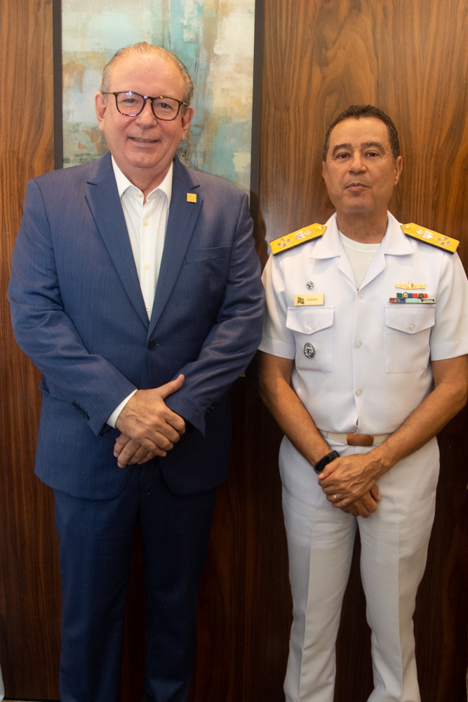 Ricardo Cavalcante E Almirante Almir Garnier Santos
