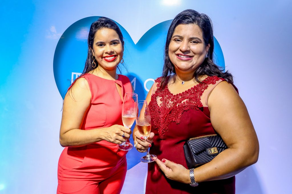 Thais Oliveira E Stefany Muniz (1)