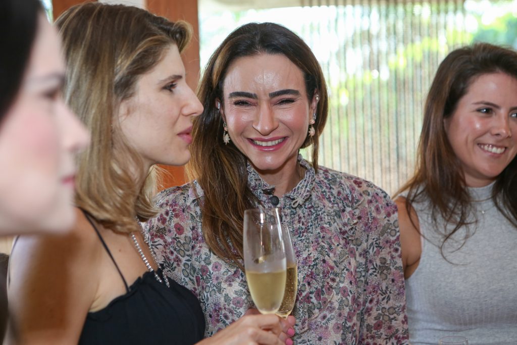 Uiliana Machado E Camila Quinderé