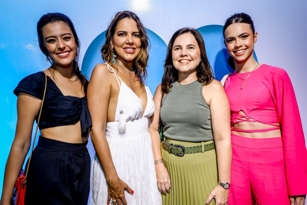 Valentina Rabelo, Ana Carolina Fontenele E Gina E Lina Machado