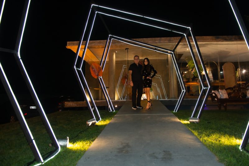 Rumo ao altar - Pedido de casamento dá um brilho extra à megafesta de Natália Viana no Pipo Restaurante