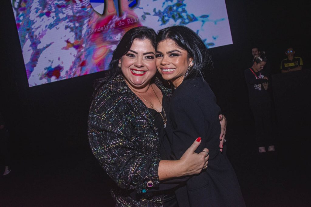 Viviane Almada E Isabele Temoteo