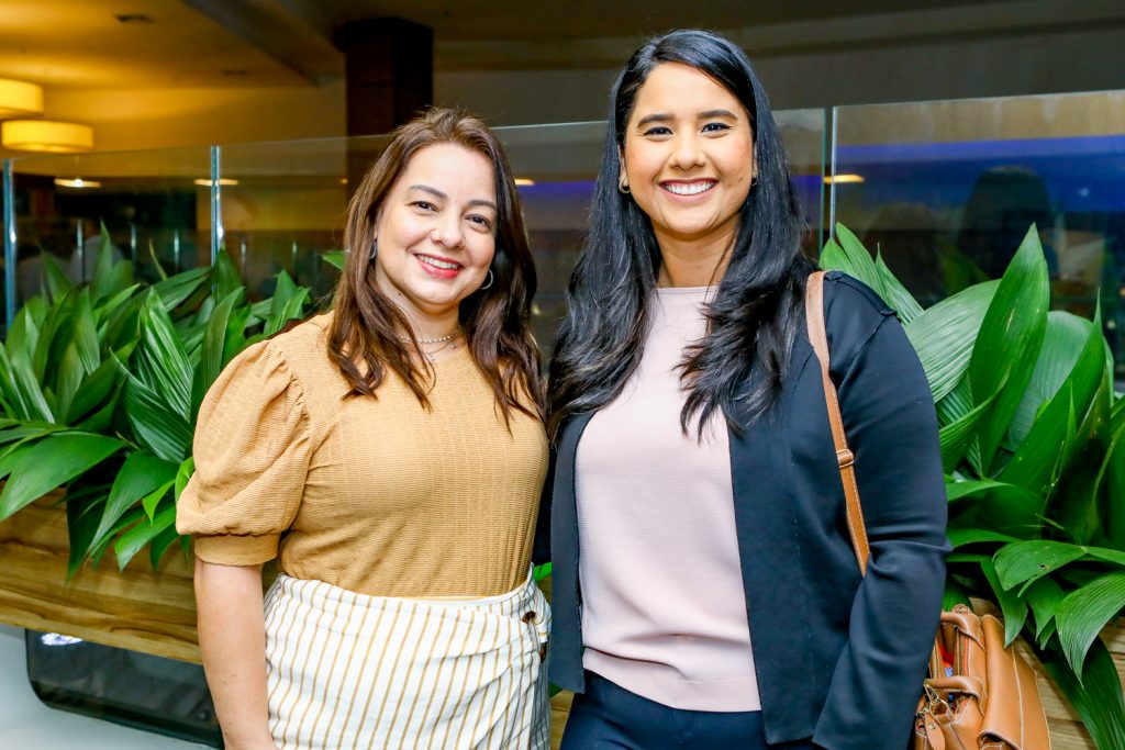 Viviane Pacanha E Suellen Cipriano