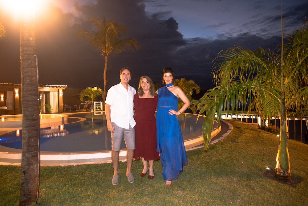 Em dia de celebração, Yasser e Rafaela Holanda recebem convidados especiais em sua casa da Lagoa do Uruaú