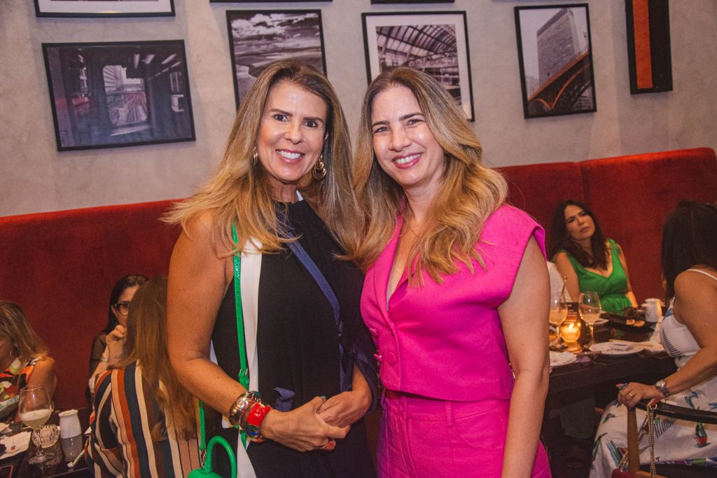 Alexandra Pinto E Karmilse Marinho