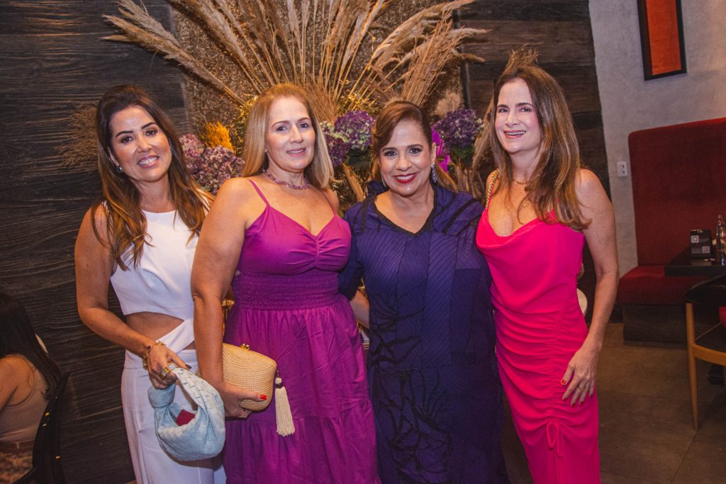 Ana Vladia Barreira, Marcia Peixoto, Martinha Assuncao E Adriana Bezerra