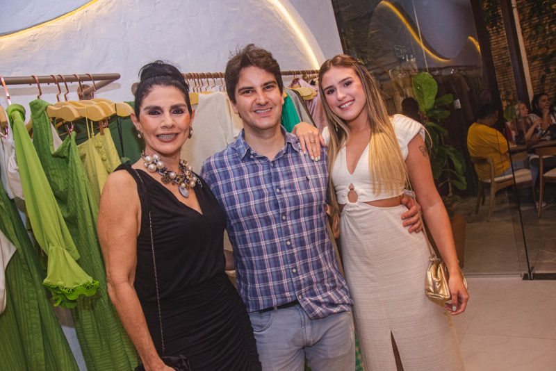 Estilo que vem da essência - Casa Joiola inaugura novo espaço com coquetel especial para convidados