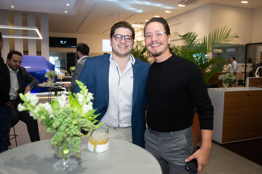 Arthur Samir E Arnon Carvalho (1)