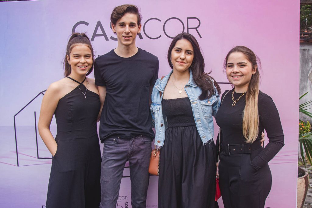 Beatriz Costa, Eduardo Hissa, Huanna Sales E Luiza Carvalho