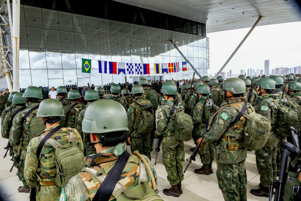 Brasil E França (1)