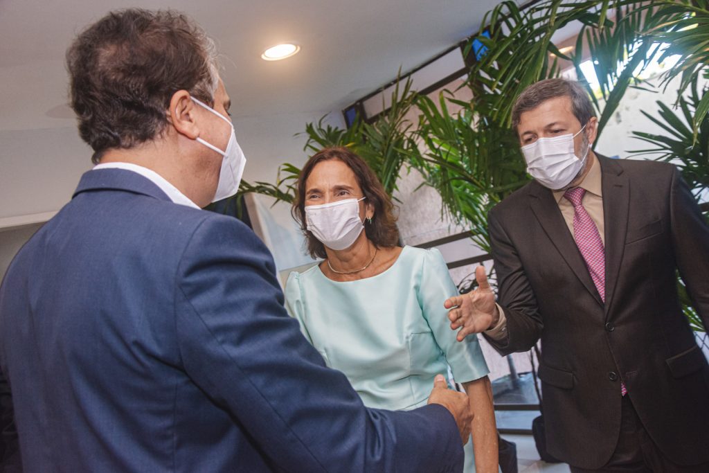 Camilo Santana, Izolda Cela E Elcio Batista