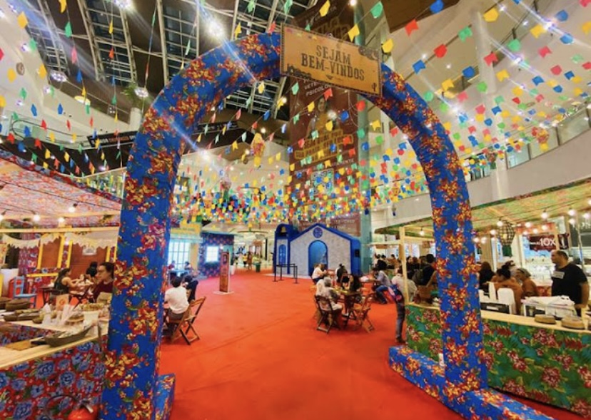 Que tal aproveitar a temporada junina nos shoppings Riomar? Confira a programação! Que tal aproveitar a temporada junina nos shoppings Riomar? Confira a programação!