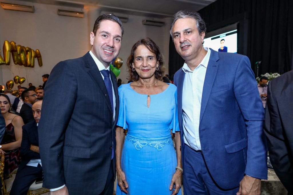 Eduardo Bismarck, Izolda Cela E Camilo Santana (1)