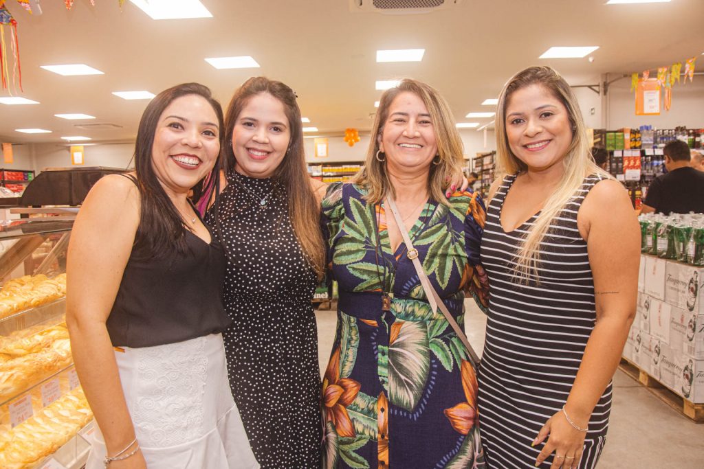 Emanuele Ribeiro, Mariana Lopes, Ana Lucia Peixe E Aline Rodrigues