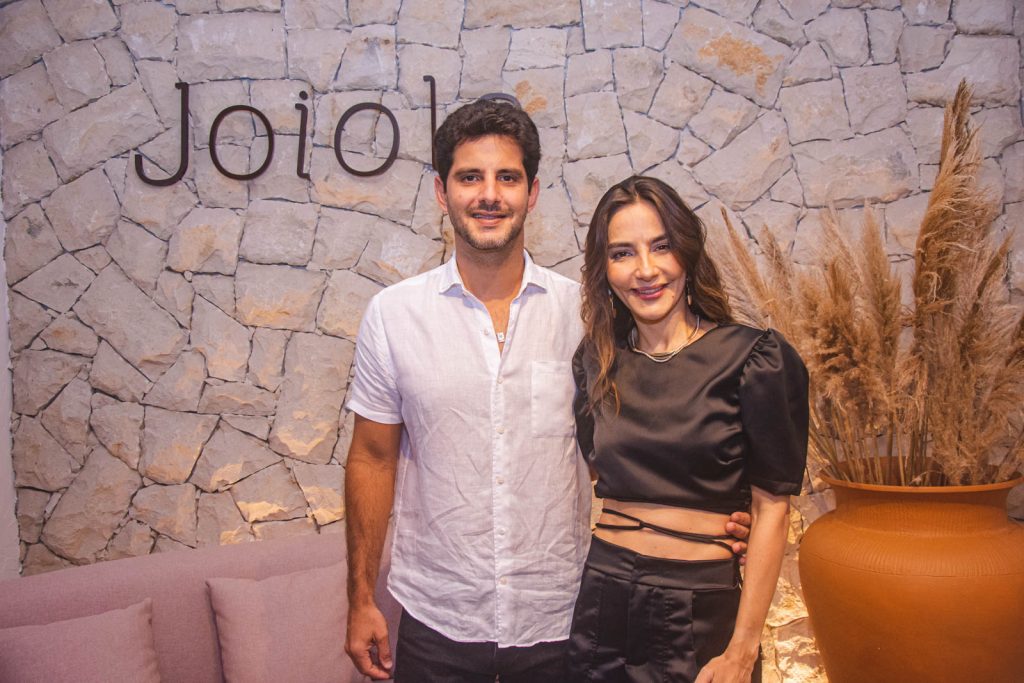 Erico Romcy E Lara Romcy