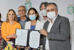 Fernanda Izolda E Assis