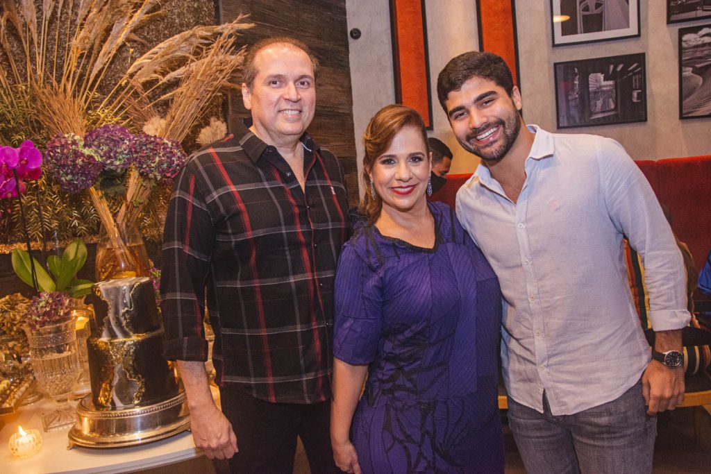 George, Martinha E Thiago Assuncao