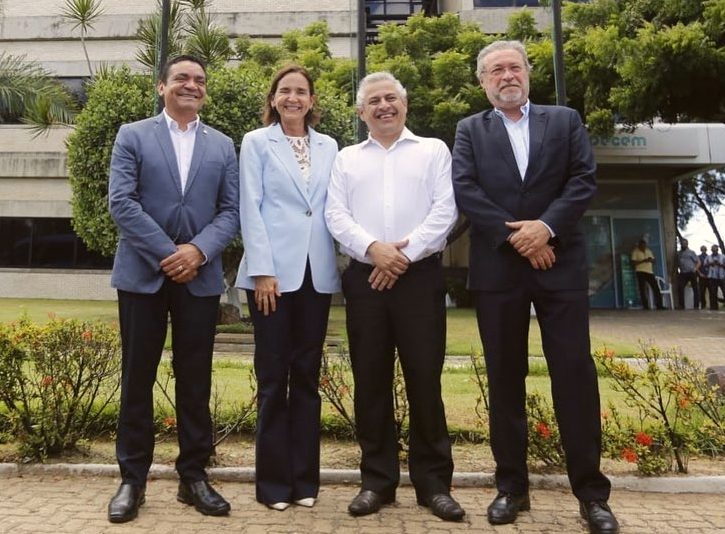 Governo do Ceará assina pré-contrato de R$ 30,7 bilhões para Hub de Hidrogênio