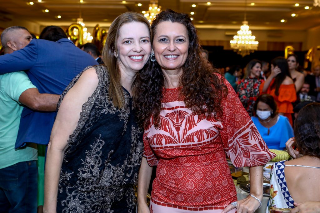 Janaina Farias E Gilvana Linhares