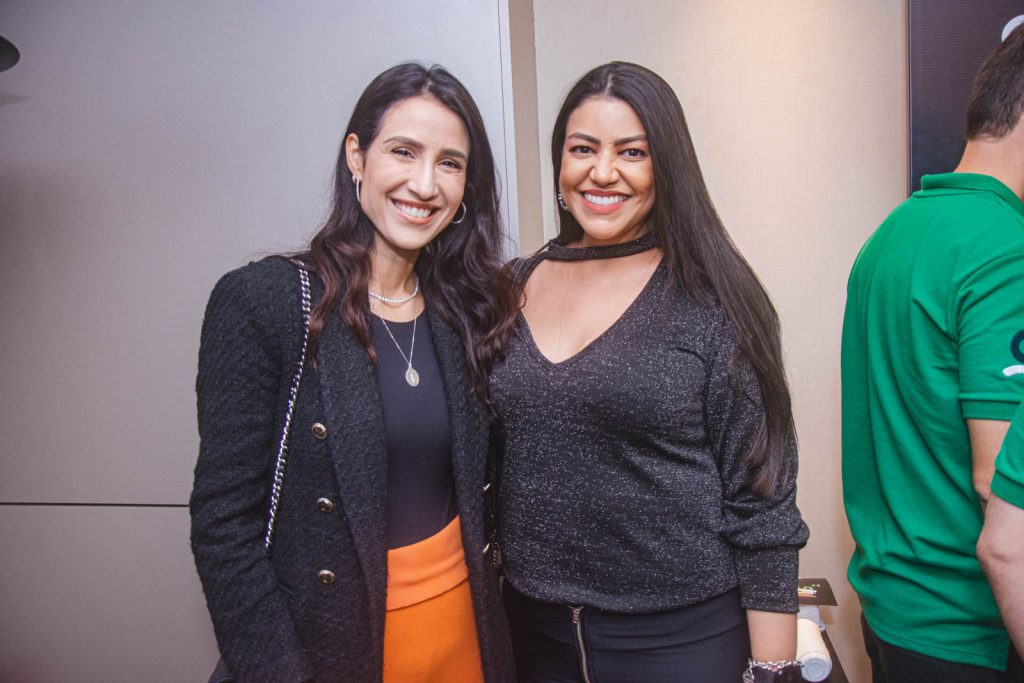 Lia Quindere E Isabella Diniz