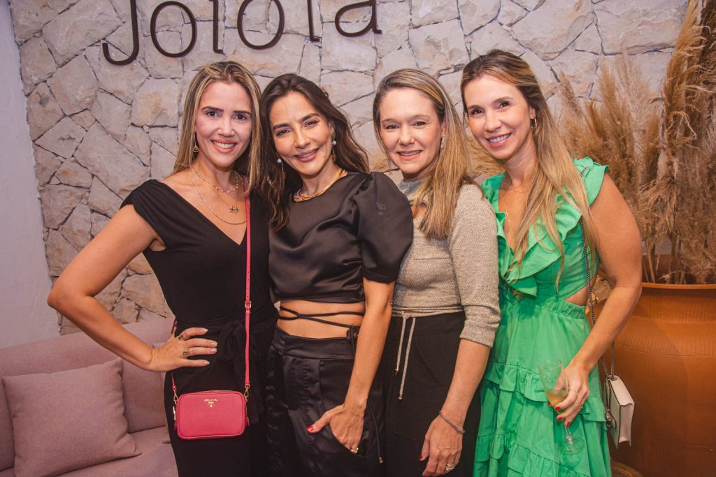 Luciana Perdigao, Lara Romcy, Erika Lima E Paula Ferreira
