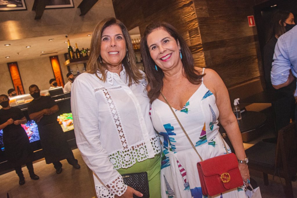 Nara Acioly E Gena Campos