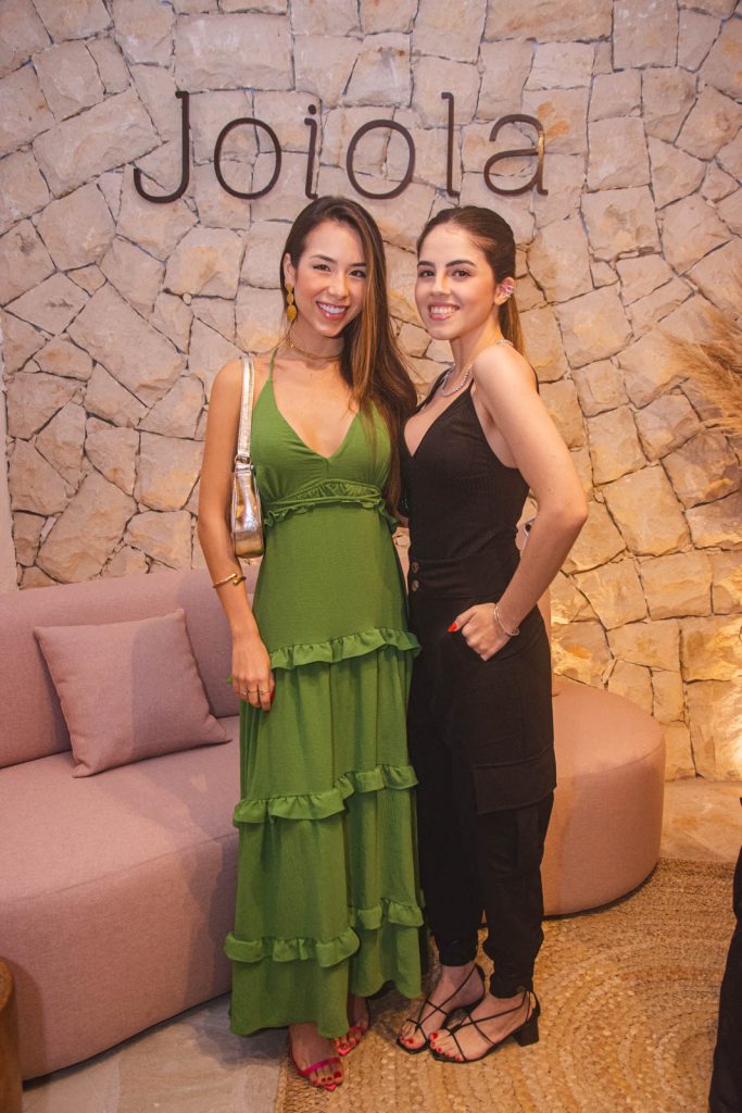 Nicole Brookes E Lara Idelfonso (1)