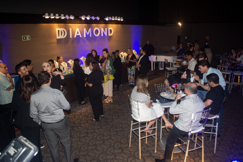 Noite Dos Namorados Com Cinema, Vinho E Diamond Design (13)