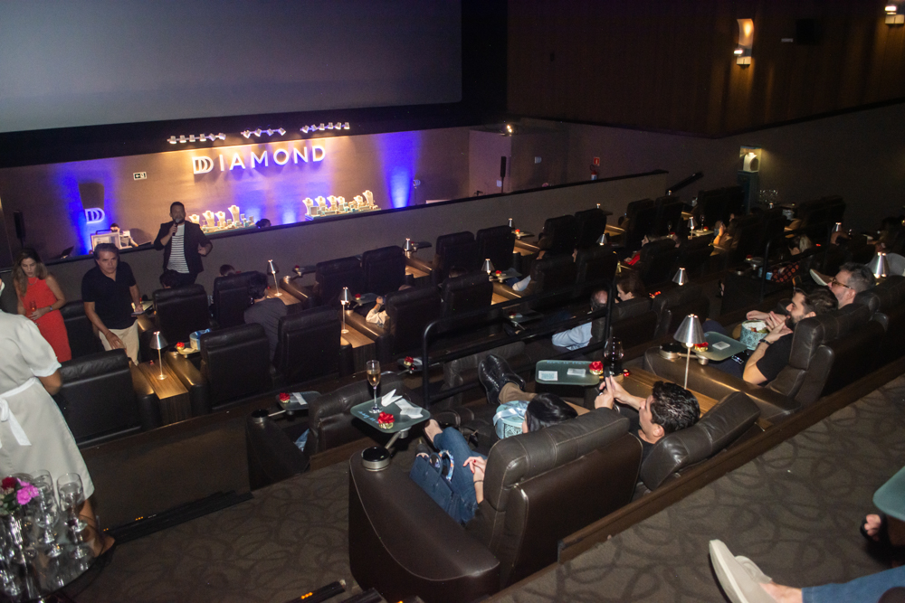 Noite Dos Namorados Com Cinema, Vinho E Diamond Design (26)