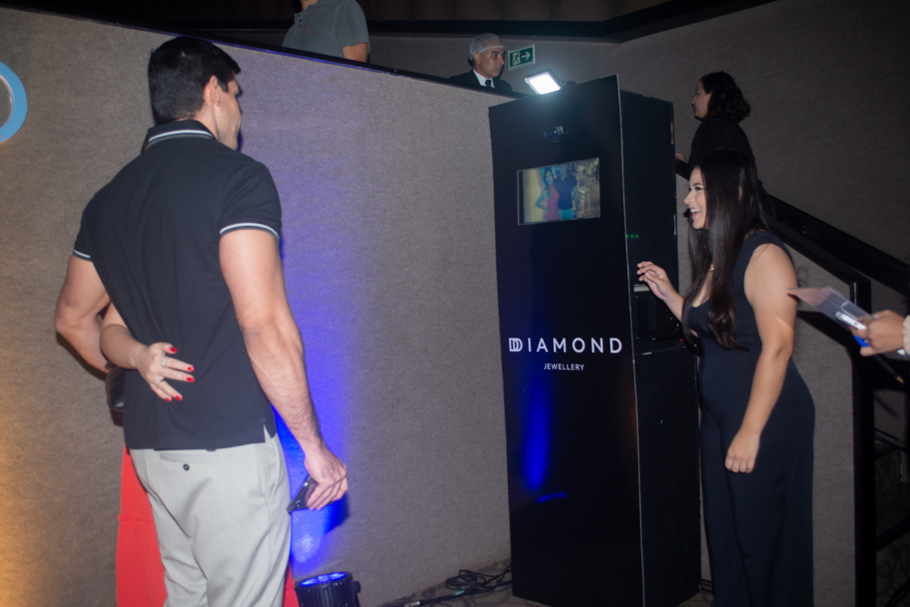 Noite Dos Namorados Com Cinema, Vinho E Diamond Design (9)