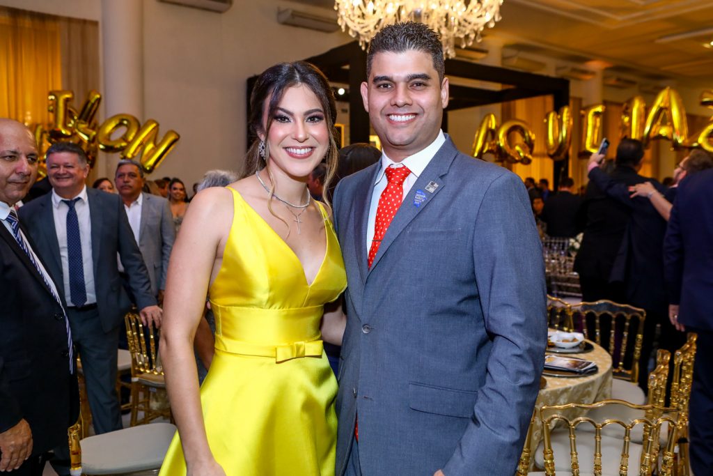 Rafaela Tavares E Davi Benevides