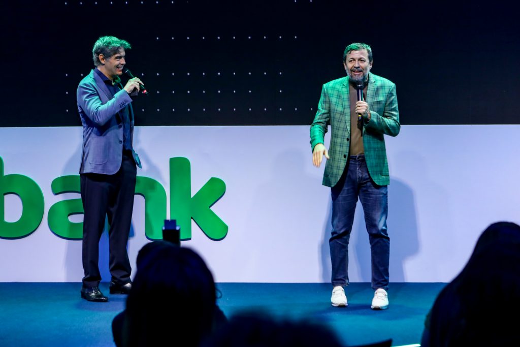 Ricardo Amorim E Elcio Batista (2)